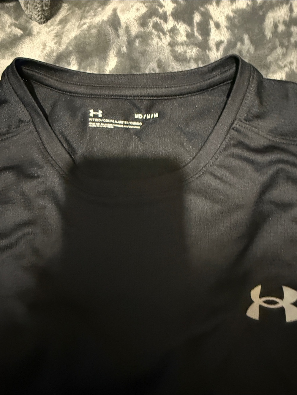 Under Armour Men’s Black Crew Neck Performance Tee with Silver Logo